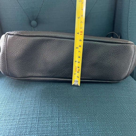 Lauren Ralph Lauren purse - Picture 9 of 14